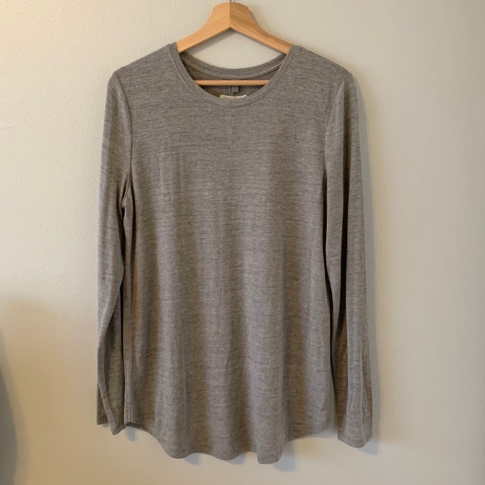 NWT Lou & Grey Signaturesoft Long Sleeve